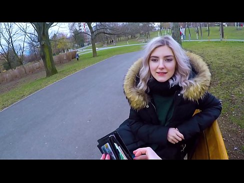 ❤️ Guta zgodnu spermu stranca za novac - pušenje u parku od Eve Elfie ❤️ Super porno kod nas ❌